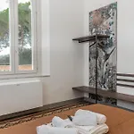 Leda Aparthotel
