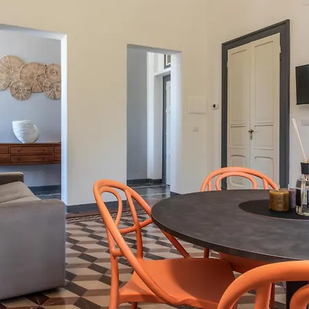 Lejlighedshotel Leda 3*