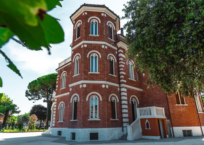 Apartmanhotel Leda 3*