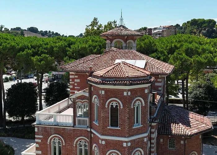 Apartmanhotel Leda 3*